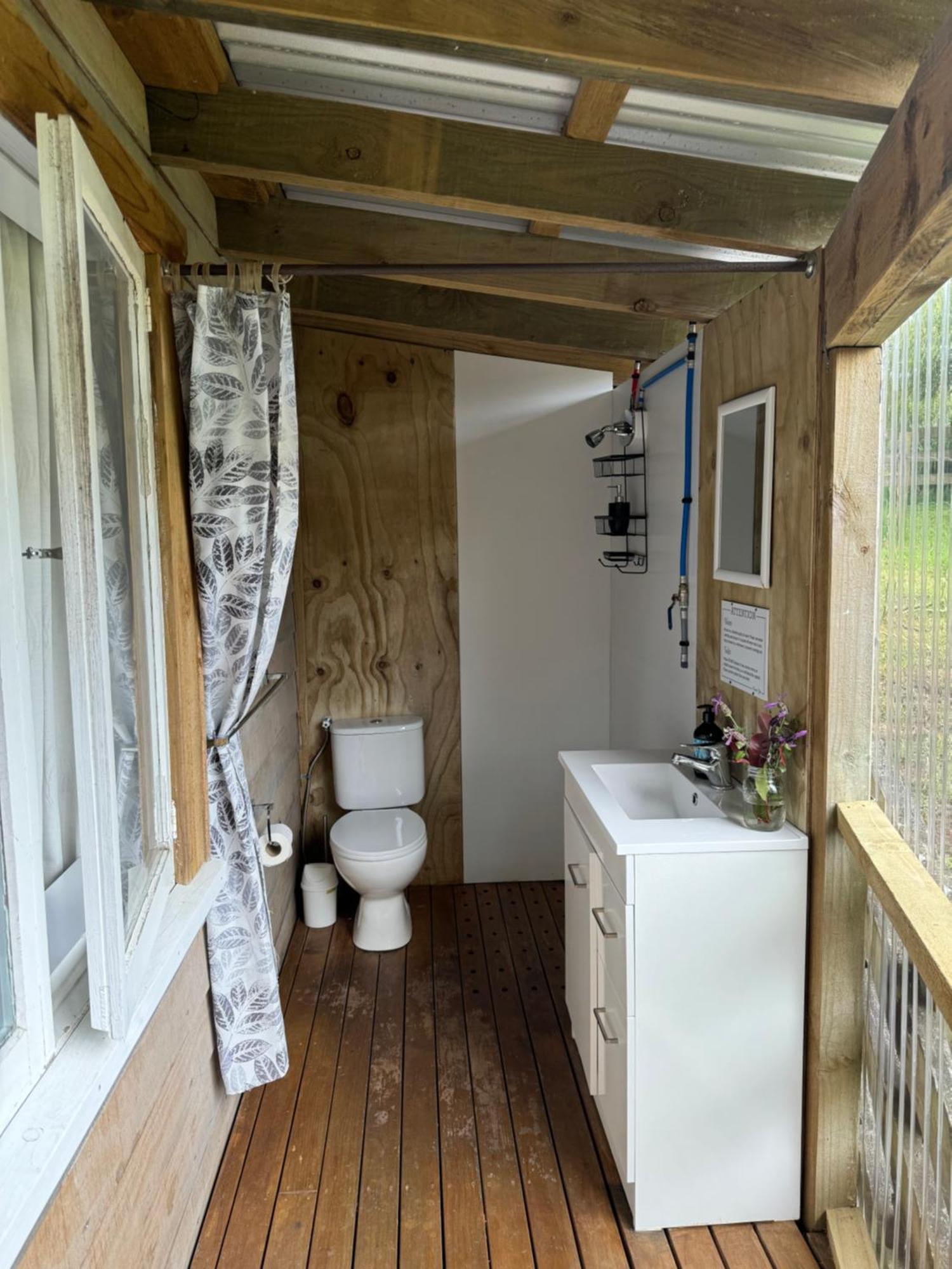 Private Cabin Close To The City Centre Whangarei Exterior photo